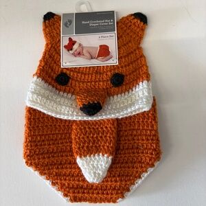 Hand Crocheted Hat and Diaper Cover Set Size 0-9 months